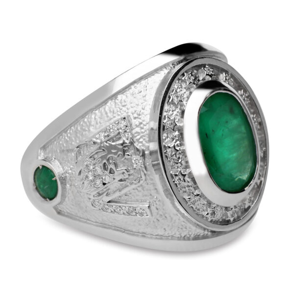 The Green Emerald Man Craft Ring - Image 2